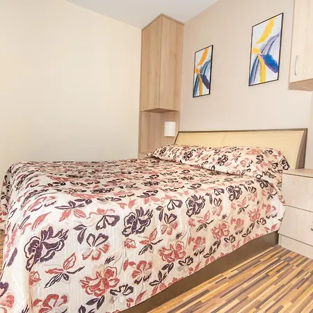 Private Ap In Perun Escape &